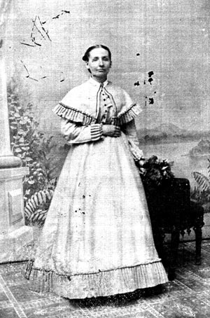 marykerr.jpg (43669 bytes)